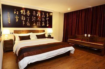 Kunming Green Lake Hostel エクステリア 写真