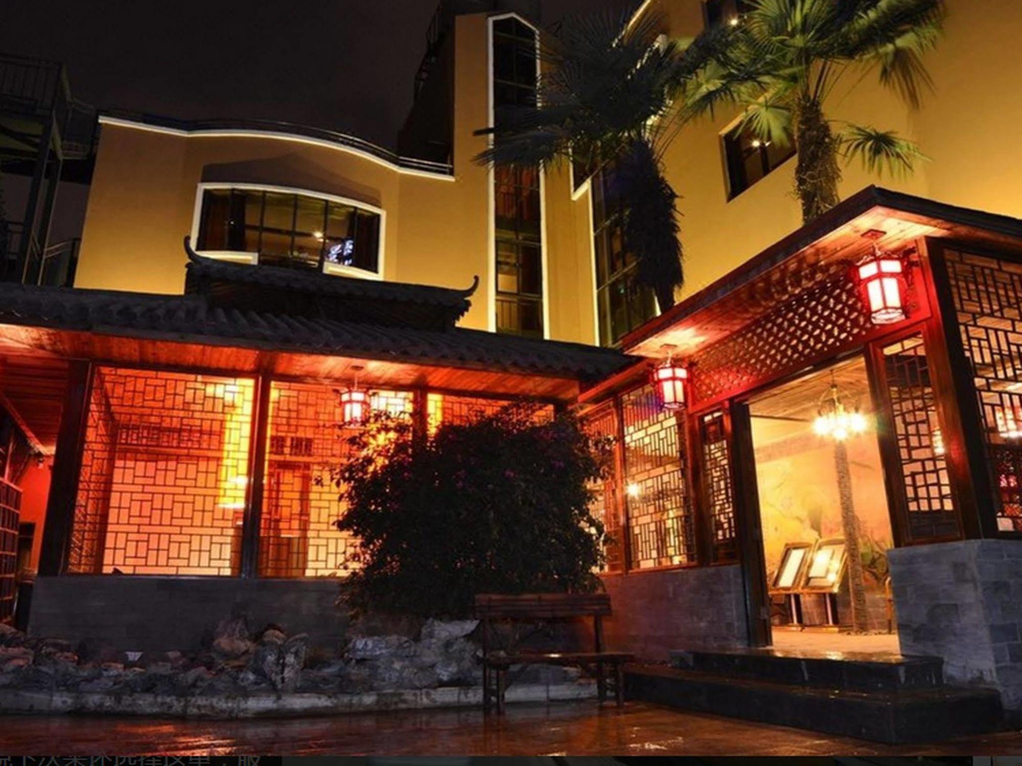 Kunming Green Lake Hostel エクステリア 写真